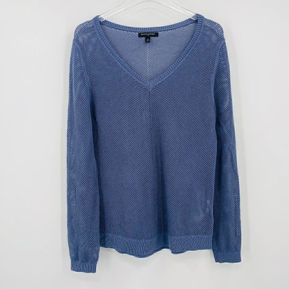 Banana Republic Size Medium Dusty Blue Open Knit V Neck Long Sleeve Sweater Top